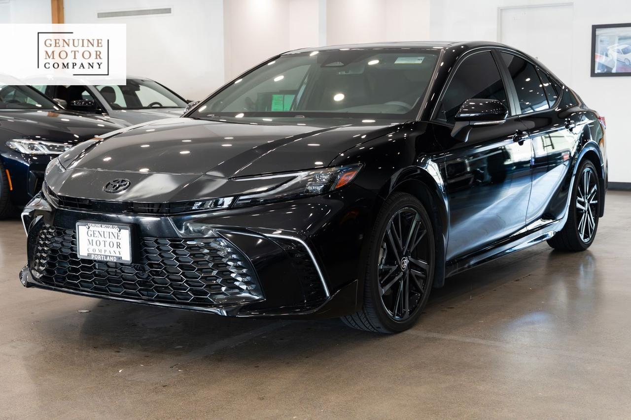 2025 Toyota Camry XSE AWD Hybrid's photo
