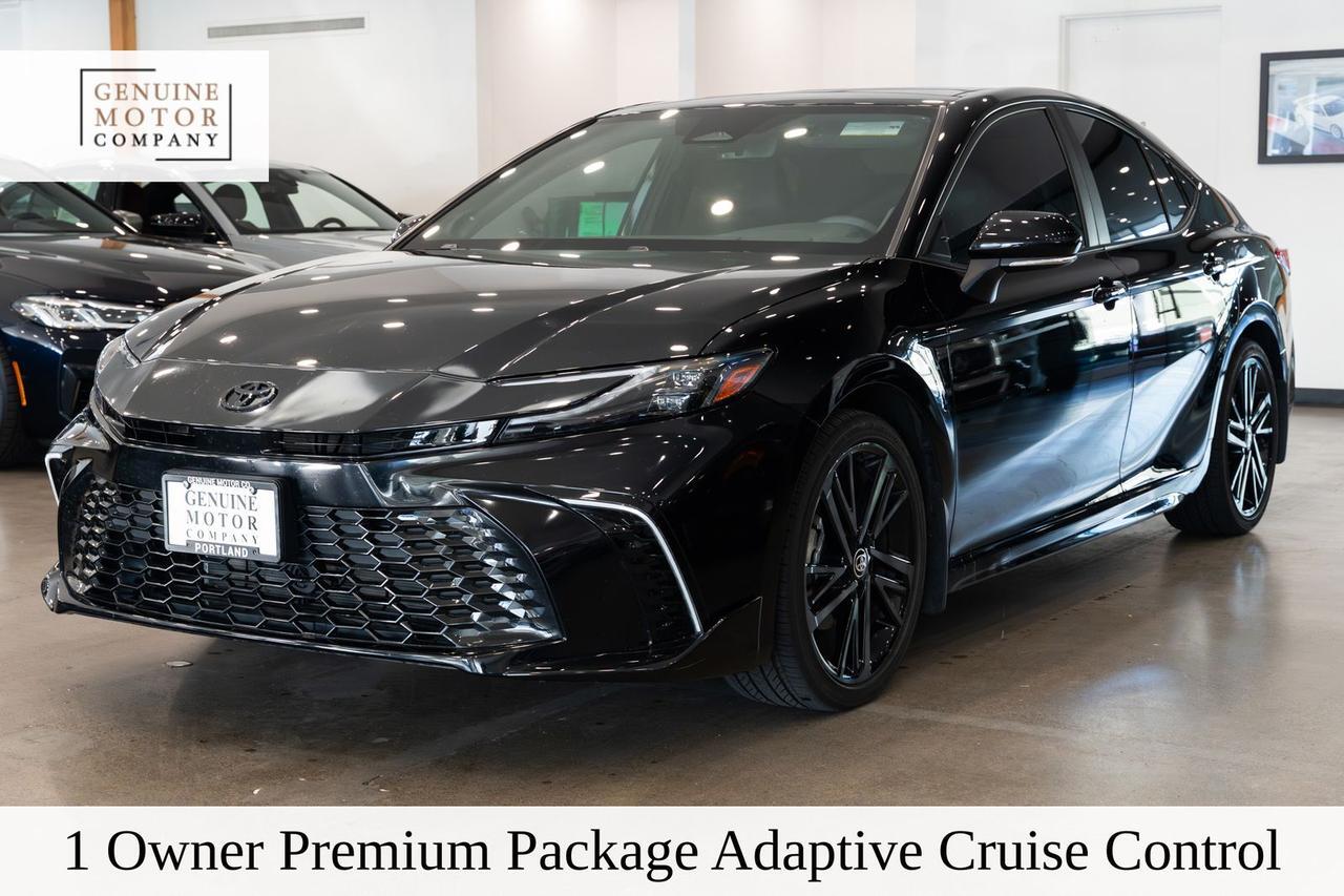 2025 Toyota Camry XSE AWD Hybrid's photo