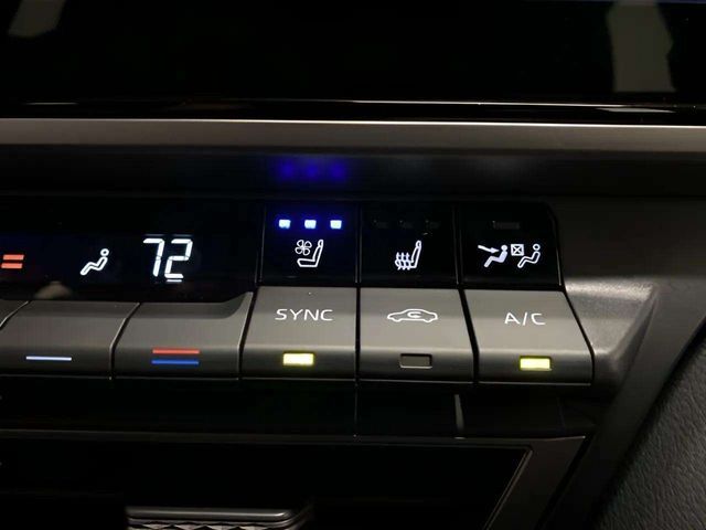 2025 Toyota Camry XSE Hybrid Dallas TX