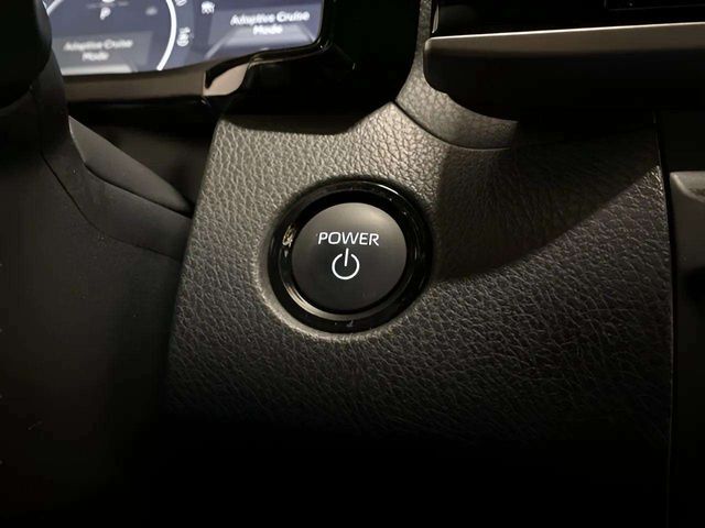 2025 Toyota Camry XSE Hybrid Dallas TX