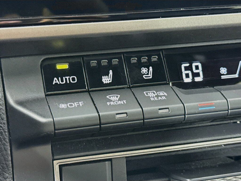 2025 Toyota Camry XSE Willowbrook IL