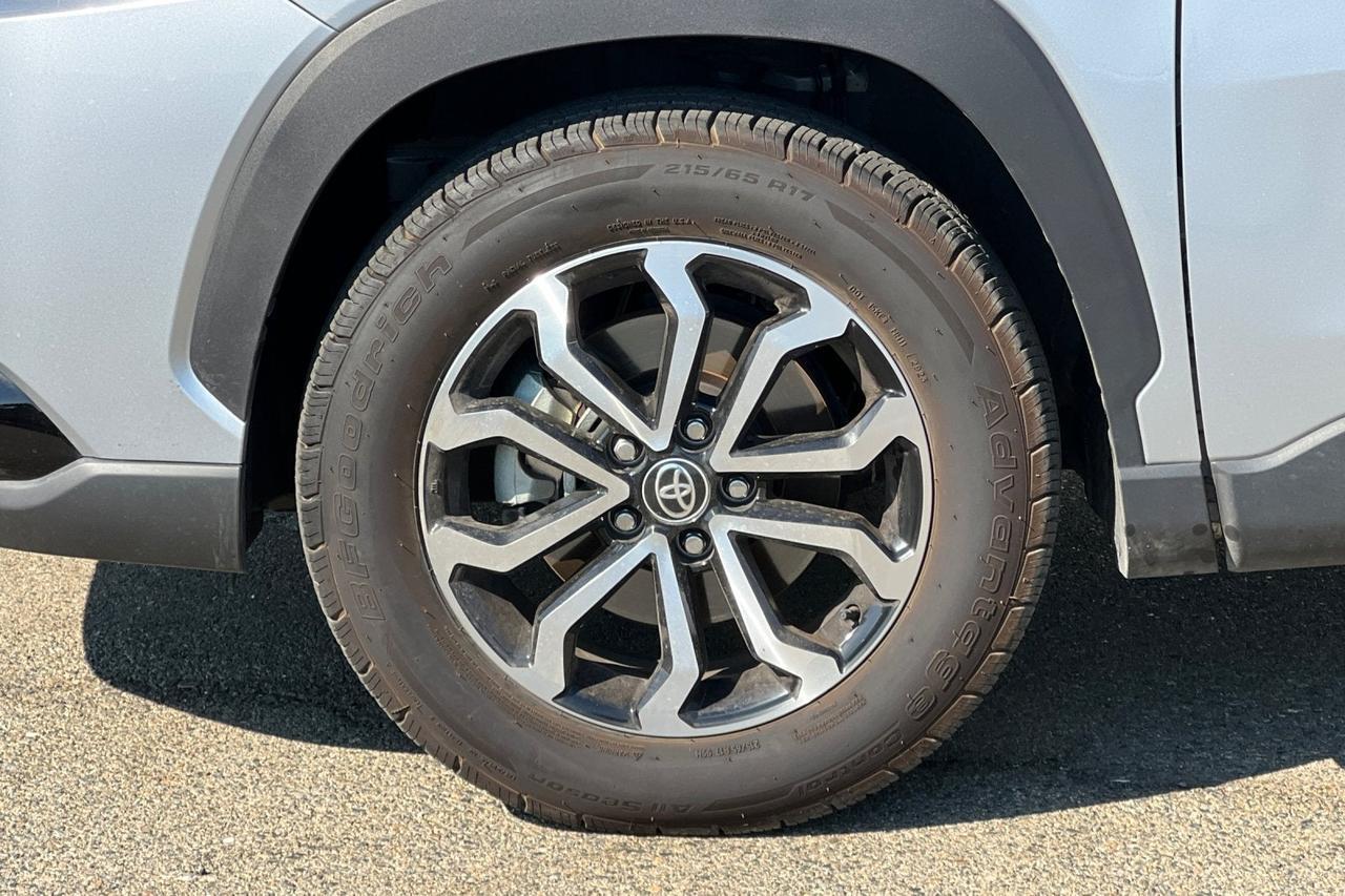 2025 Toyota Corolla Cross Hybrid S Roseville CA