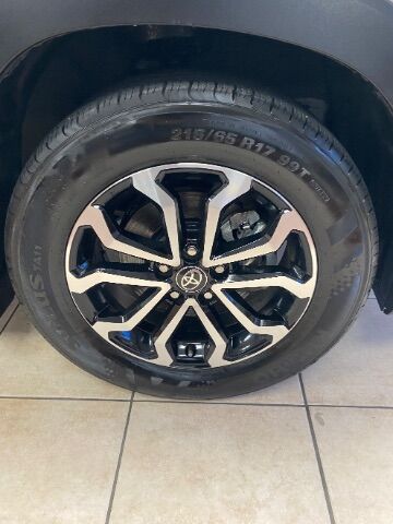 2025 Toyota Corolla Cross Hybrid SE Charlotte NC