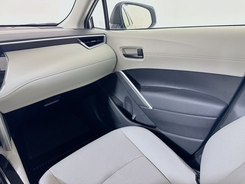 2025 Toyota Corolla Cross L Kennewick WA