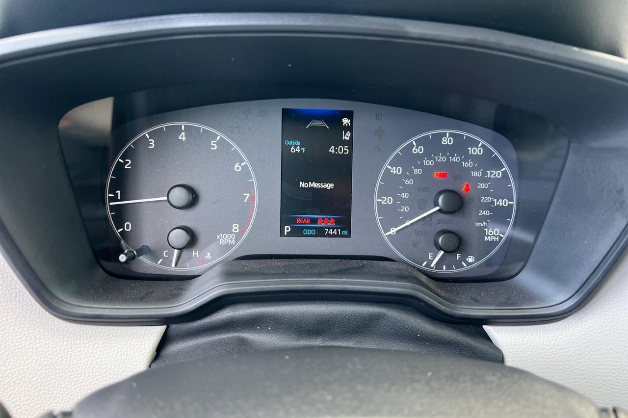 2025 Toyota Corolla Cross L Ontario OR