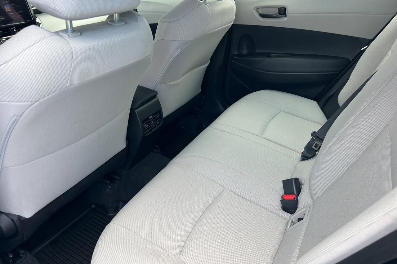 2025 Toyota Corolla Cross L Ontario OR