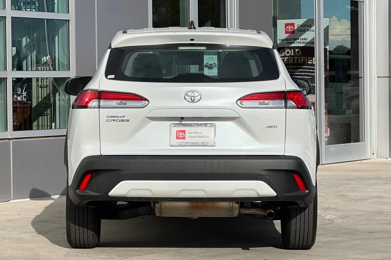 2025 Toyota Corolla Cross L Ontario OR