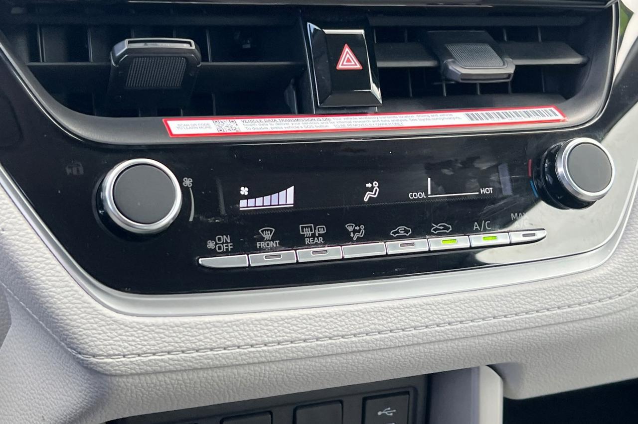 2025 Toyota Corolla Cross L Ontario OR
