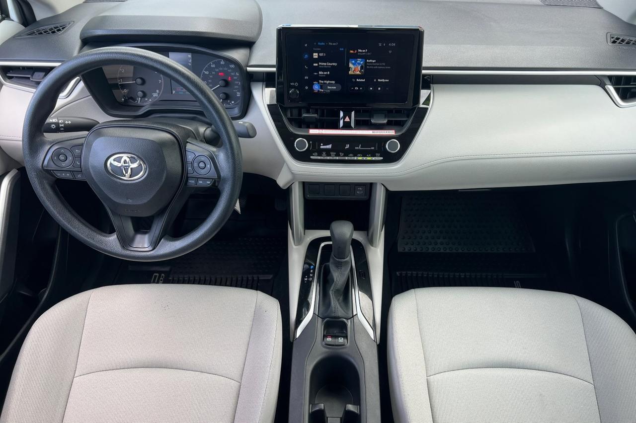 2025 Toyota Corolla Cross L Ontario OR