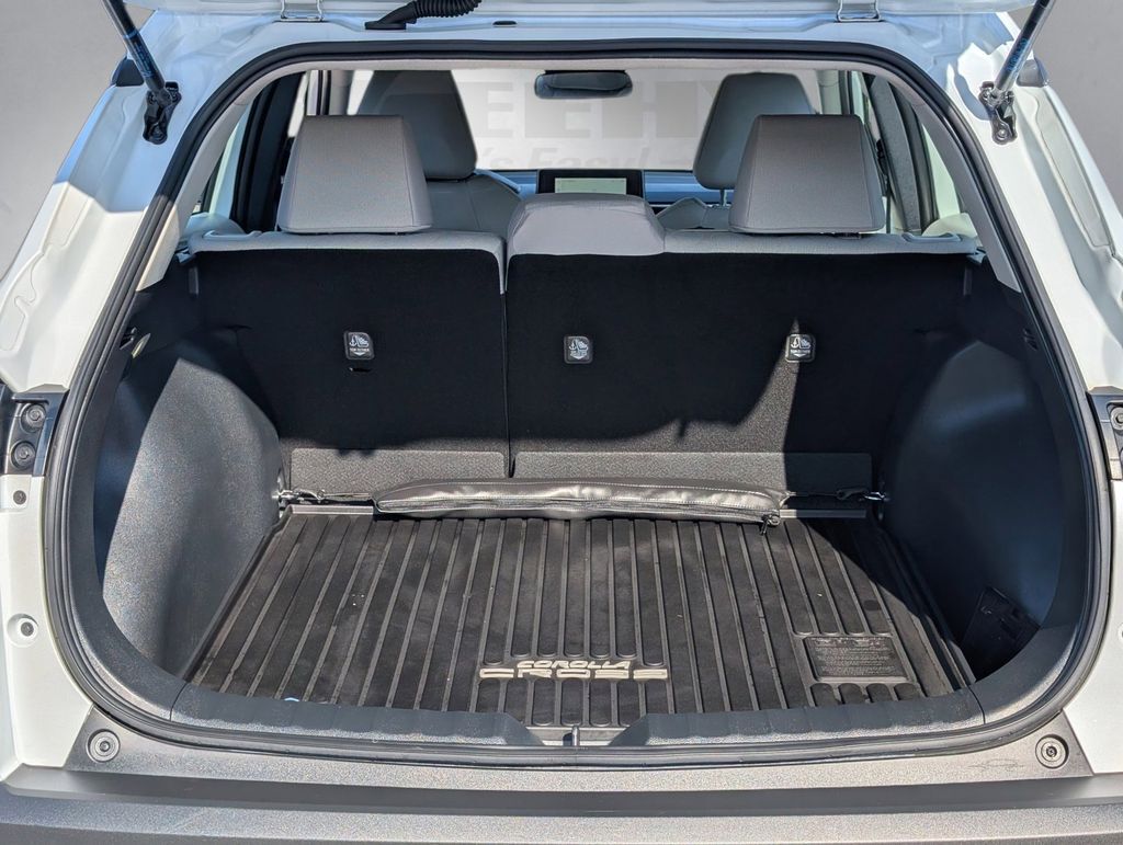 2025 Toyota Corolla Cross L Cockeysville MD