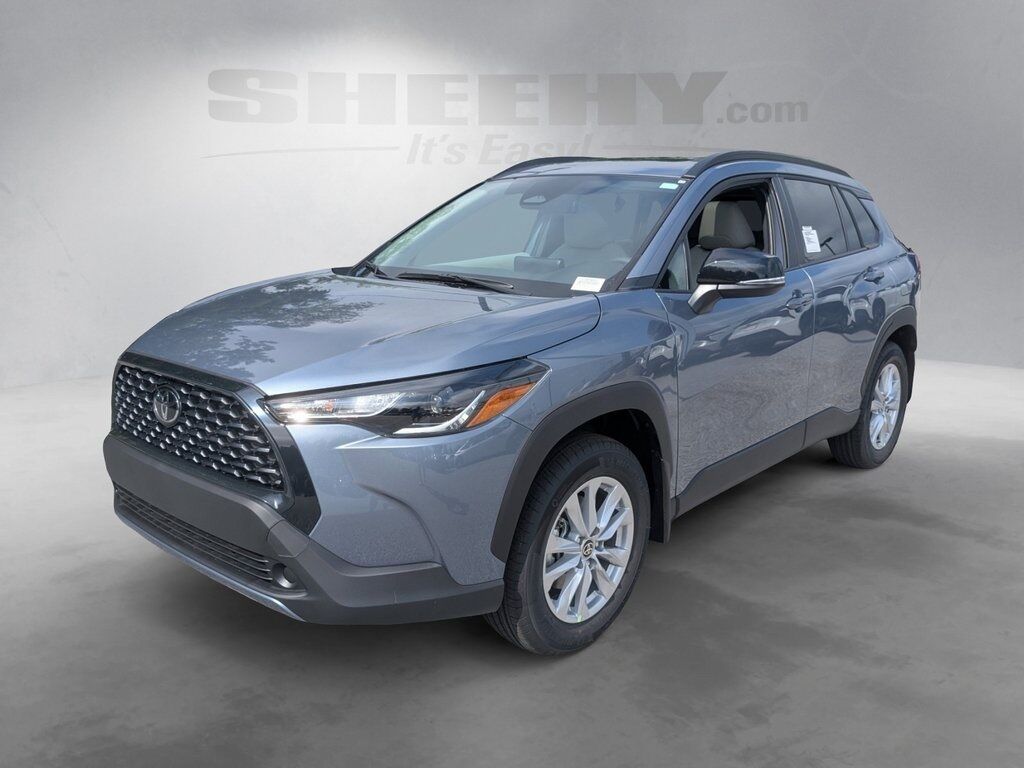 2025 Toyota Corolla Cross LE