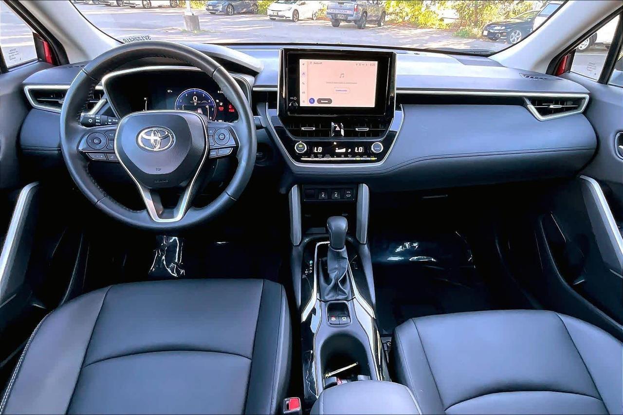 2025 Toyota Corolla Cross XLE Folsom CA