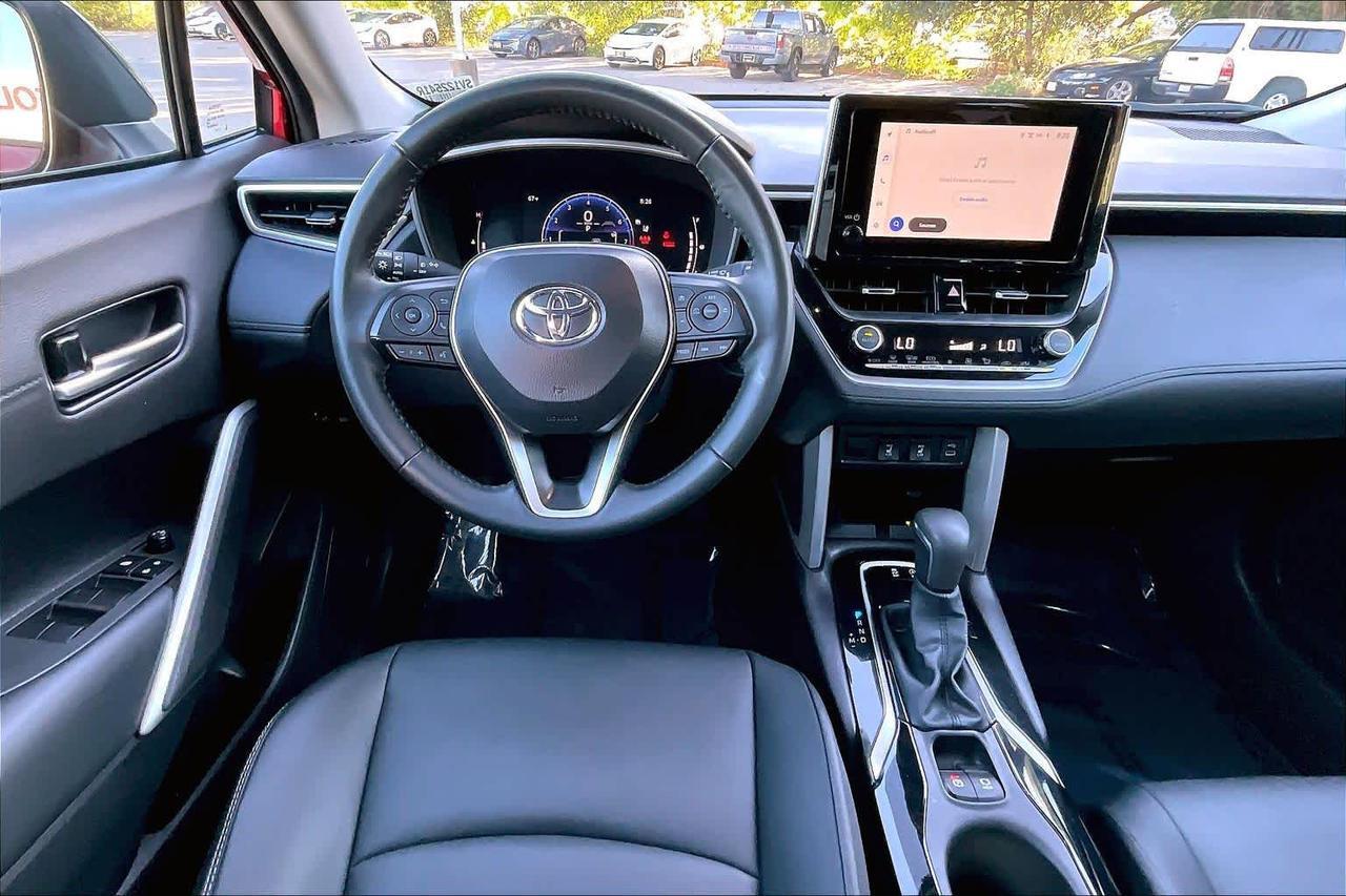 2025 Toyota Corolla Cross XLE Folsom CA