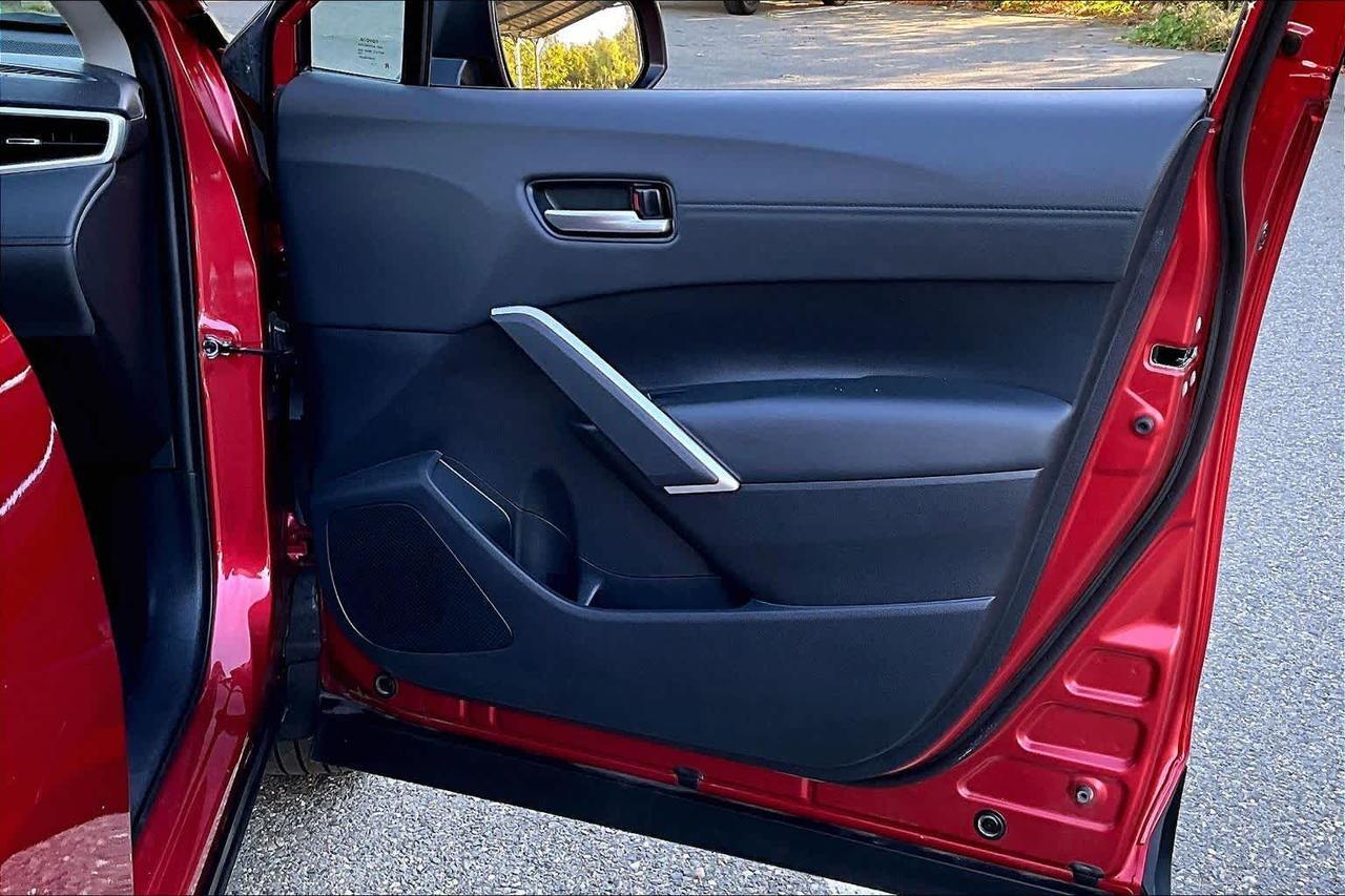 2025 Toyota Corolla Cross XLE Folsom CA