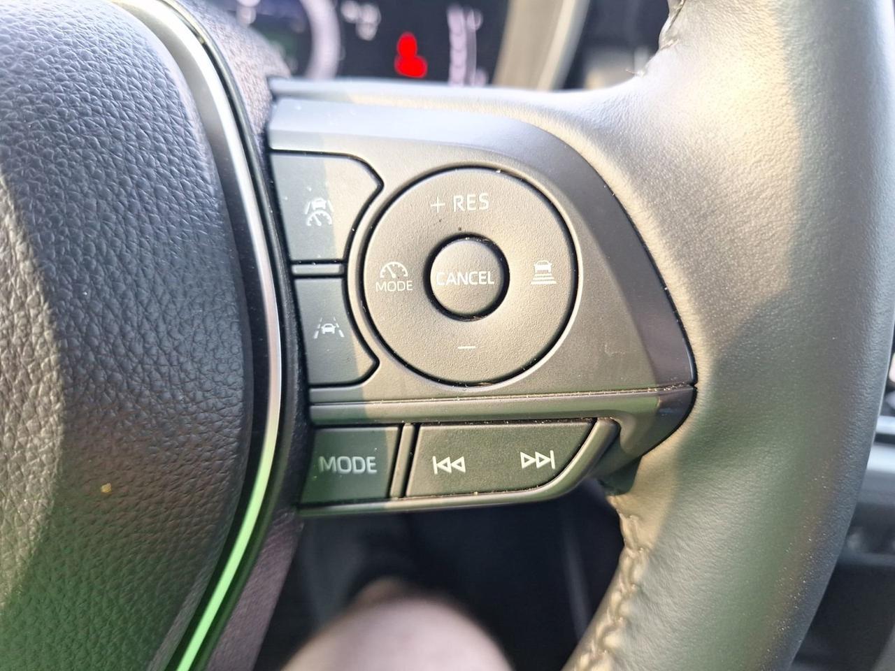 2025 Toyota Corolla Cross XLE Hurst TX