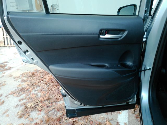 2025 Toyota Corolla Cross XLE Plano TX