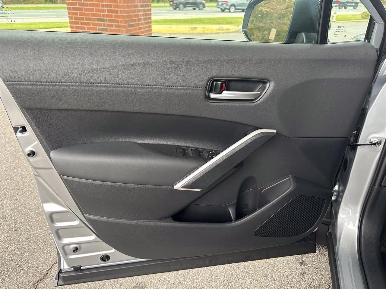 2025 Toyota Corolla Cross XLE Fredericksburg VA