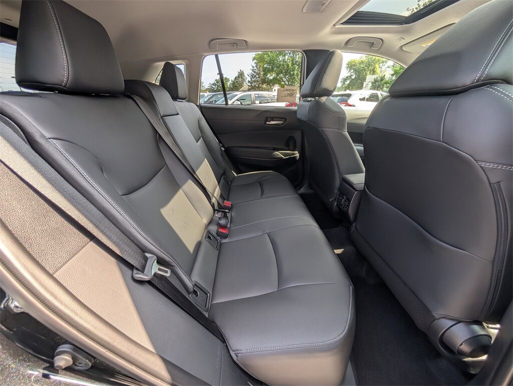 2025 Toyota Corolla Cross XLE