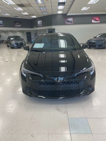 2025 Toyota Corolla Hatchback SE