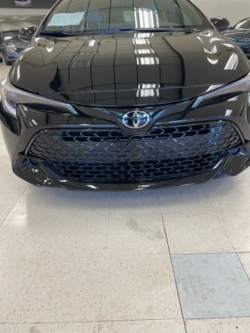 2025 Toyota Corolla Hatchback SE
