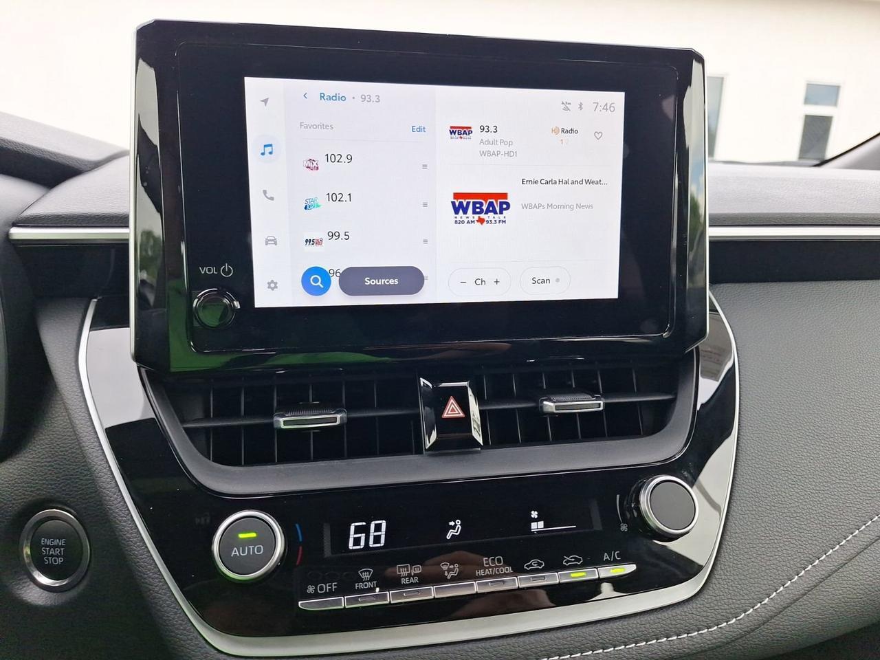 2025 Toyota Corolla Hatchback SE Hurst TX