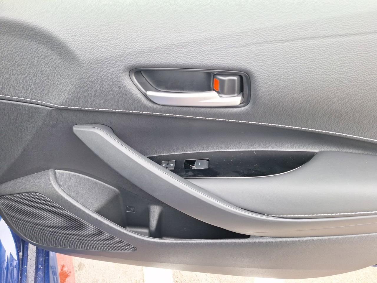 2025 Toyota Corolla Hatchback SE Hurst TX