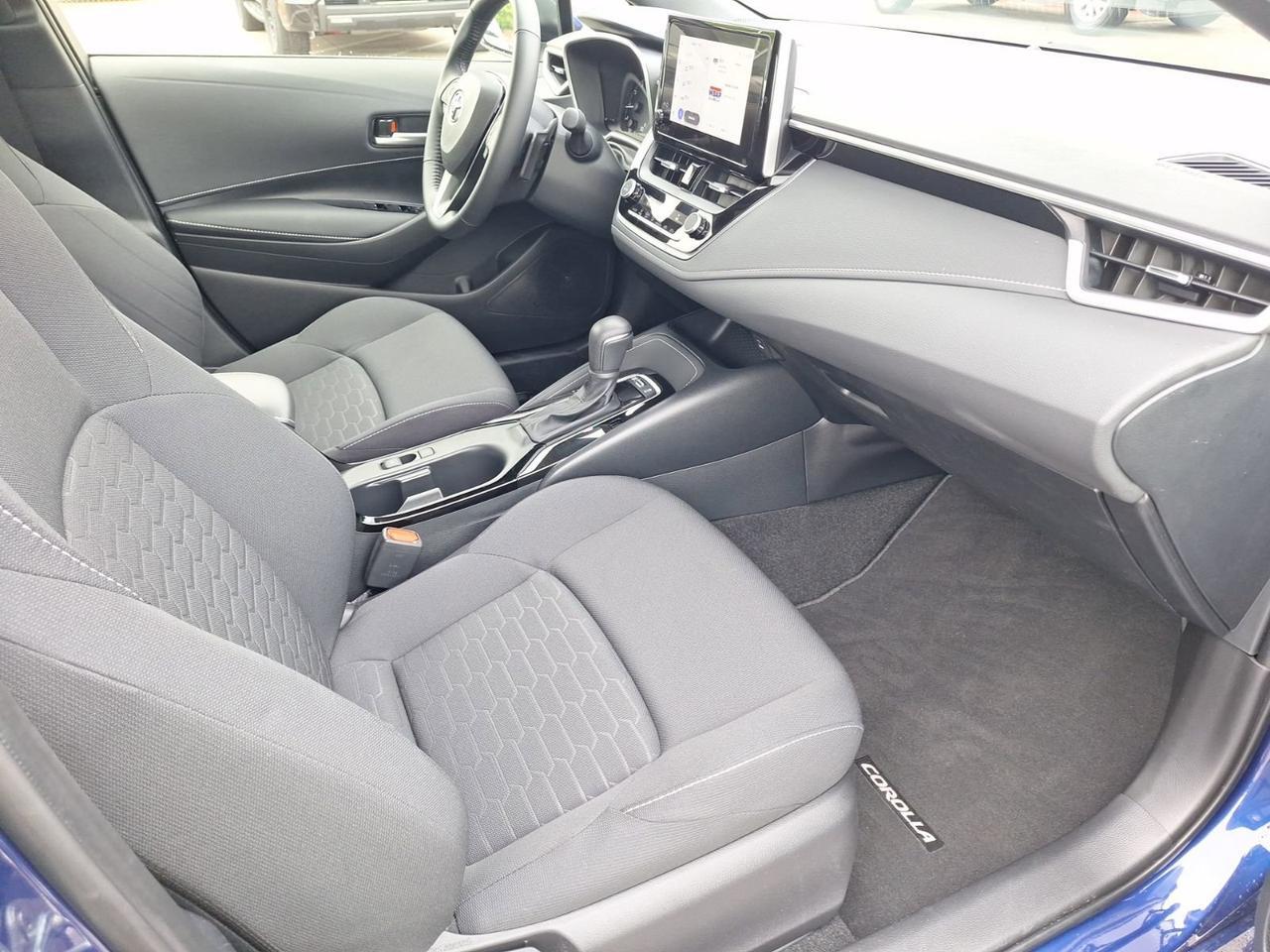 2025 Toyota Corolla Hatchback SE Hurst TX