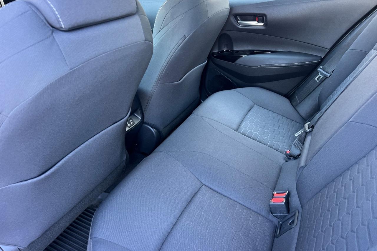 2025 Toyota Corolla Hatchback SE Roseville CA