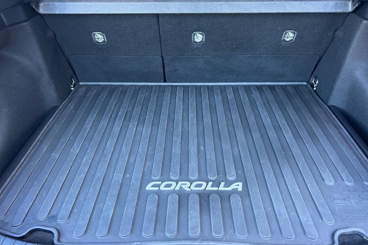 2025 Toyota Corolla Hatchback SE Roseville CA