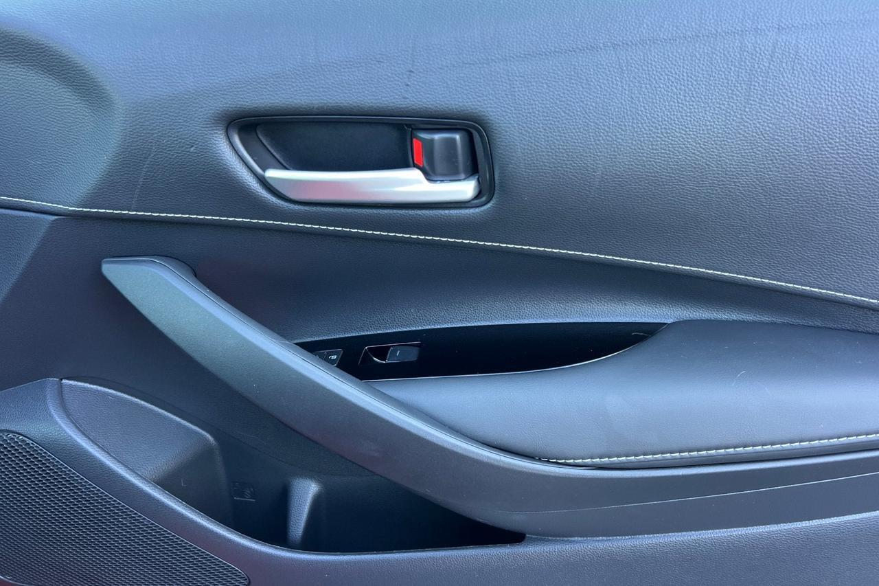 2025 Toyota Corolla Hatchback SE Roseville CA