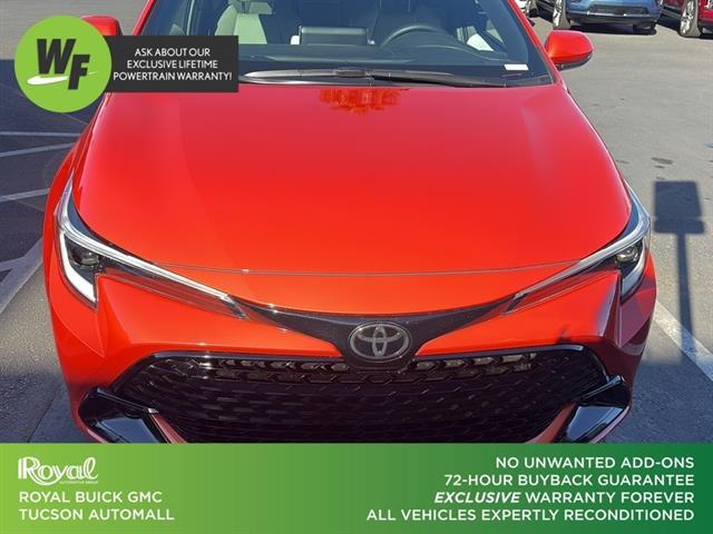 2025 Toyota Corolla Hatchback SE