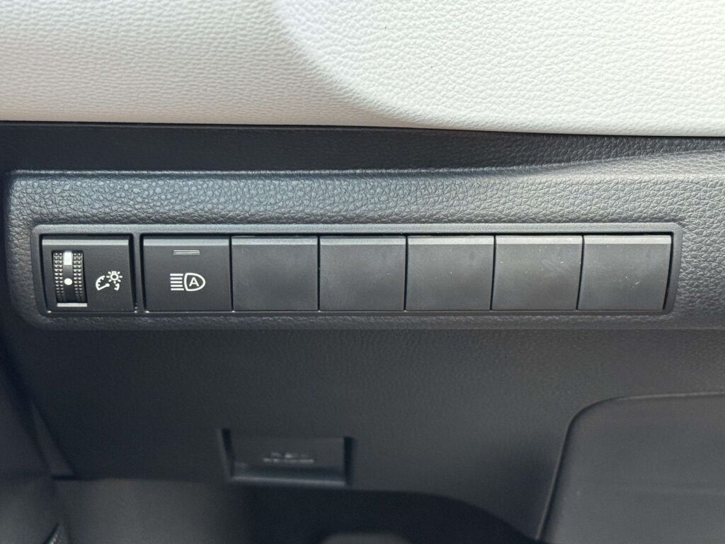 2025 Toyota Corolla Hatchback SE Fredericksburg VA