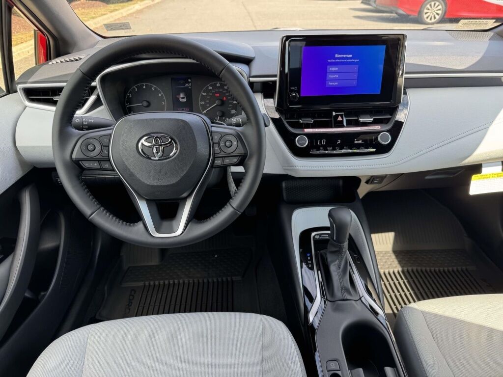 2025 Toyota Corolla Hatchback SE Fredericksburg VA