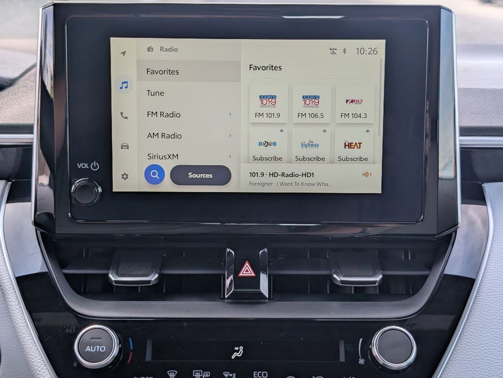 2025 Toyota Corolla Hatchback SE Cockeysville MD