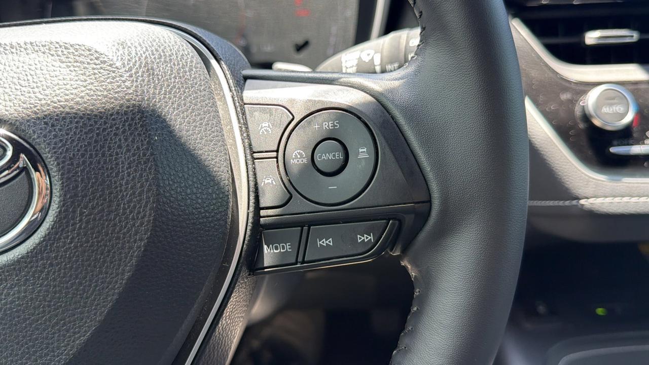 2025 Toyota Corolla Hatchback XSE New Braunfels TX