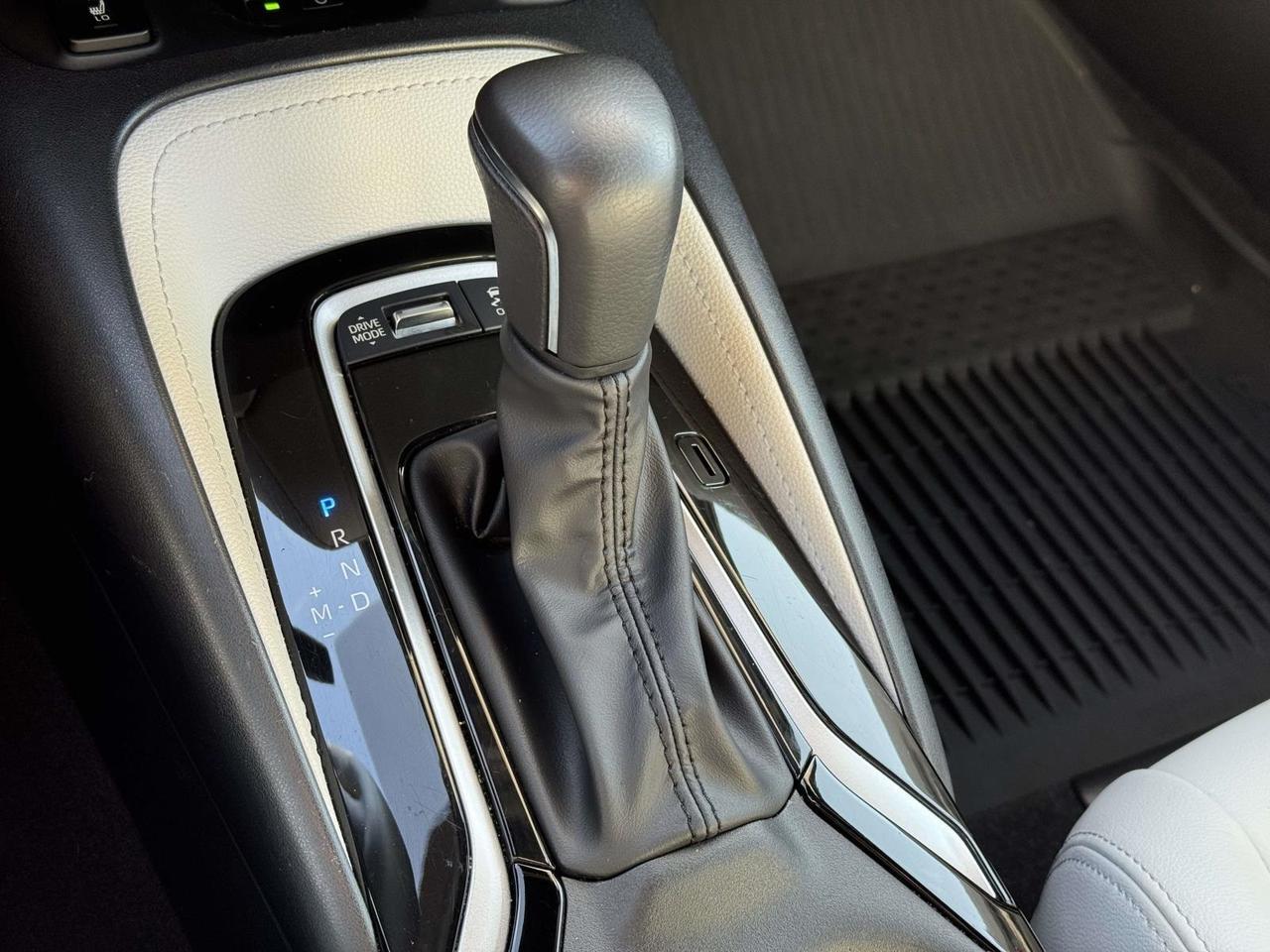 2025 Toyota Corolla Hatchback XSE Fredericksburg VA