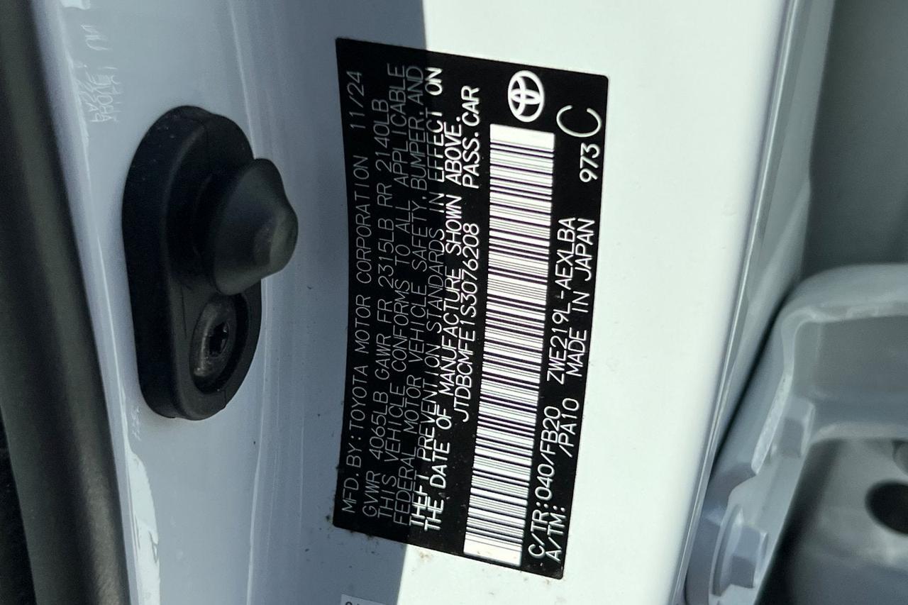 2025 Toyota Corolla Hybrid LE Roseville CA