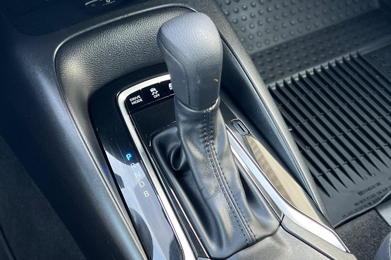 2025 Toyota Corolla Hybrid LE Roseville CA