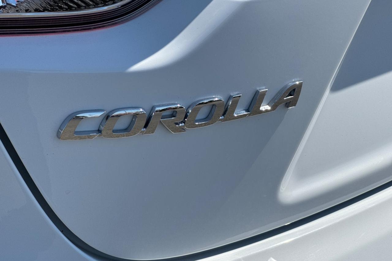 2025 Toyota Corolla Hybrid LE Roseville CA