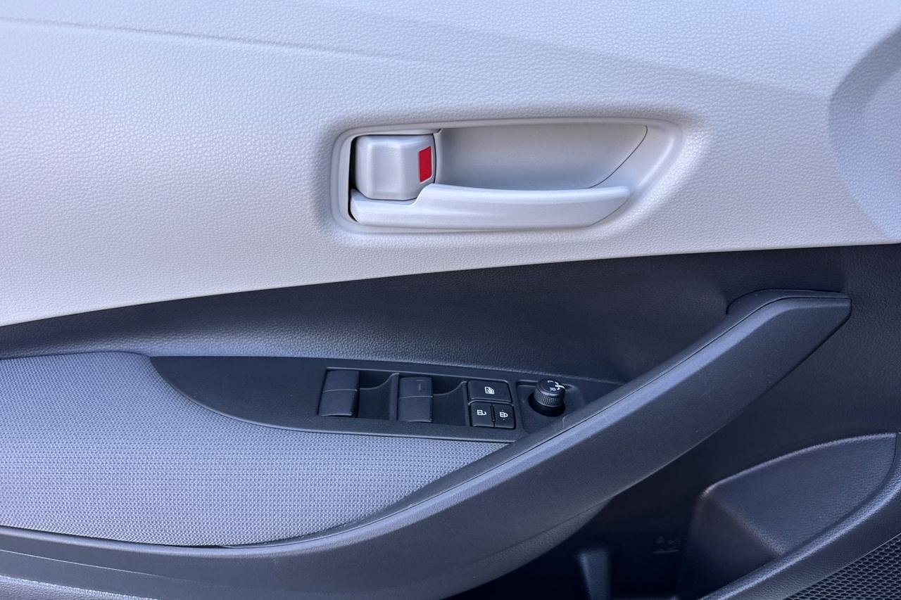 2025 Toyota Corolla Hybrid LE Roseville CA