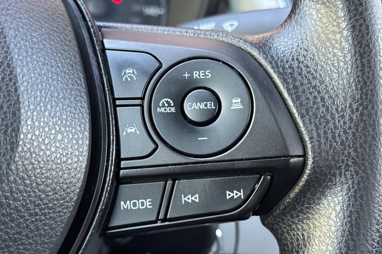 2025 Toyota Corolla Hybrid LE Roseville CA