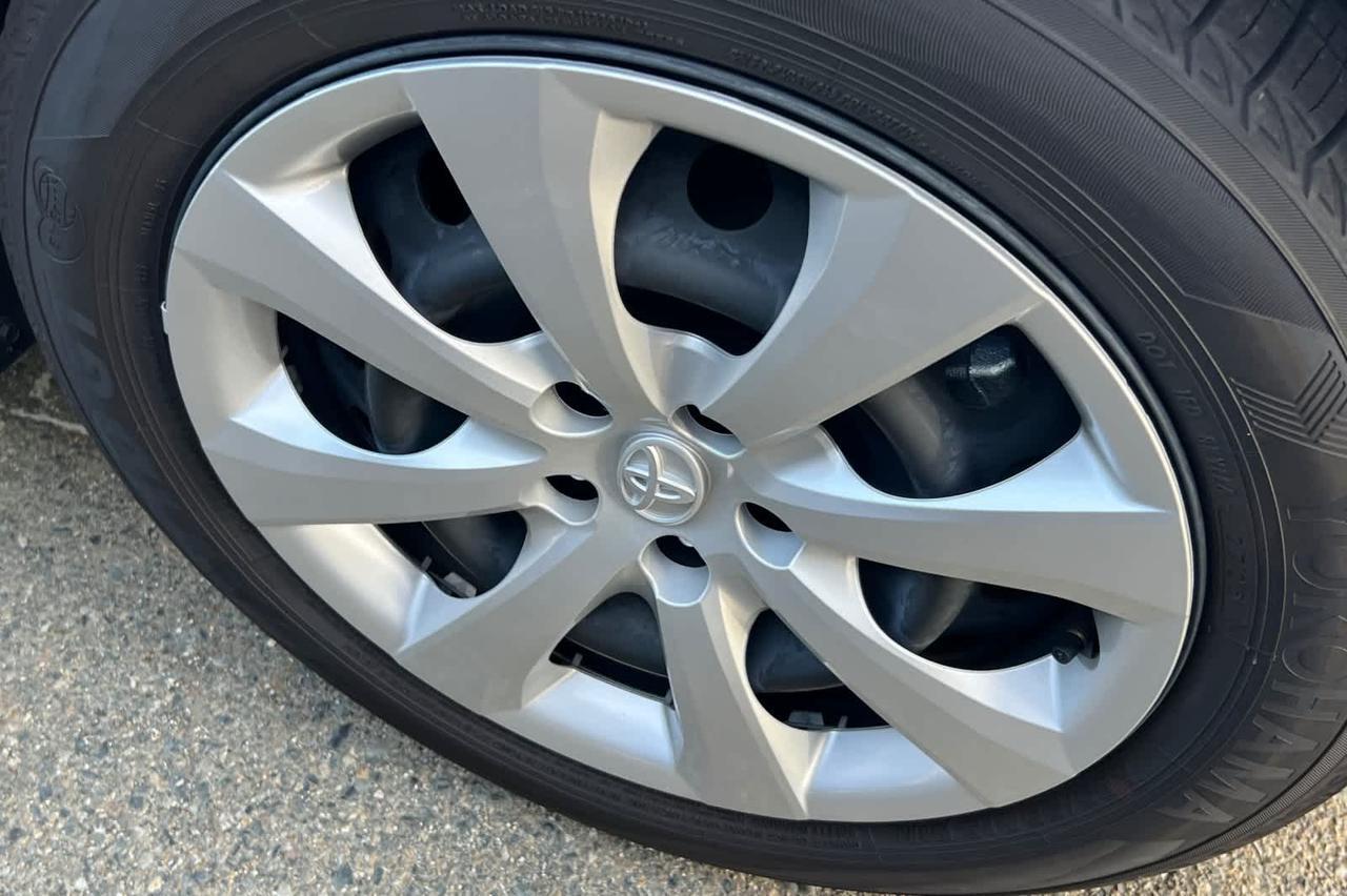 2025 Toyota Corolla Hybrid LE Roseville CA