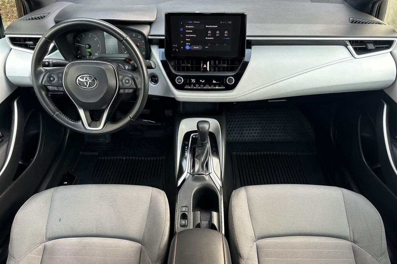 2025 Toyota Corolla Hybrid SE