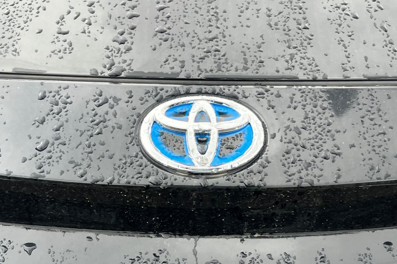 2025 Toyota Corolla Hybrid SE Roseville CA