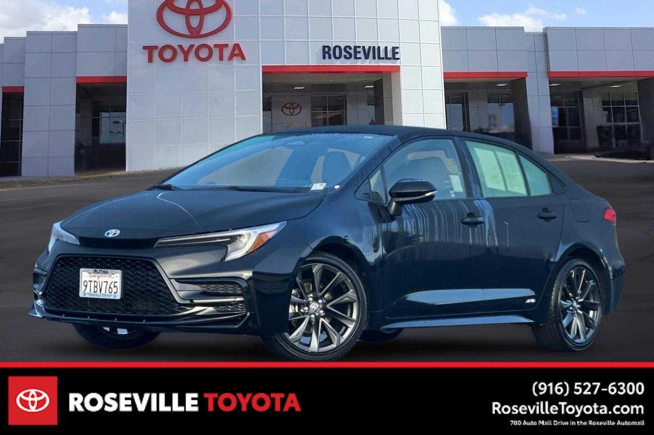 2025 Toyota Corolla Hybrid SE