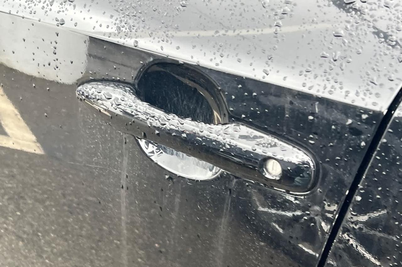 2025 Toyota Corolla Hybrid SE Roseville CA