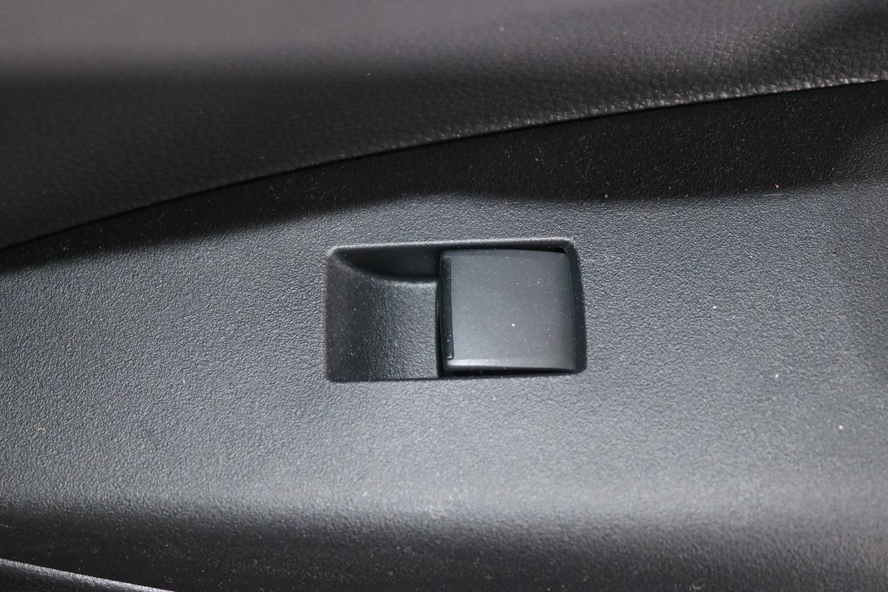 2025 Toyota Corolla Hybrid SE Fredericksburg VA