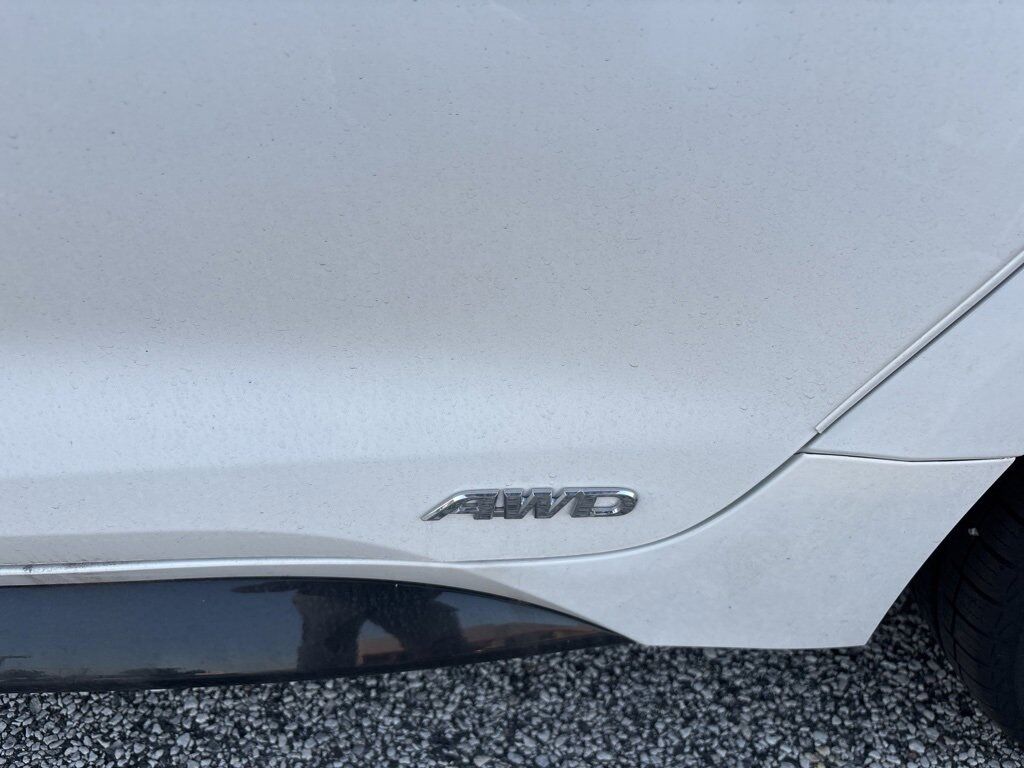 2025 Toyota Corolla Hybrid SE