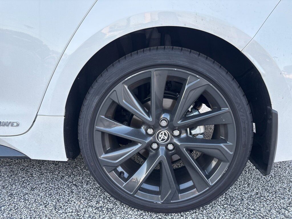 2025 Toyota Corolla Hybrid SE