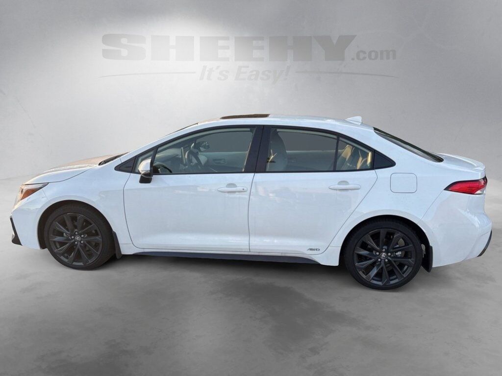 2025 Toyota Corolla Hybrid SE